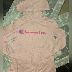 Kids champion hooded long sleeve tee SM. Playground friendly winter cozy…